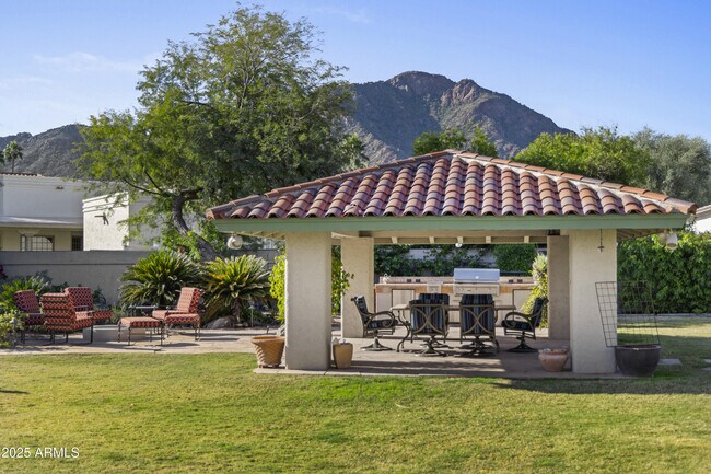 Photo - 6131 E Naumann Dr