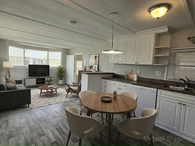 Photo - 112 50th Ave Terrace W