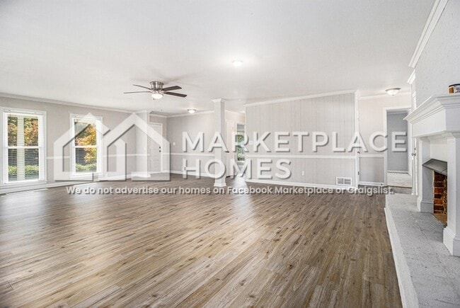 Photo - 1732 Fontaine Dr