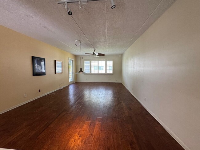 Building Photo - 4500 N Flagler Dr Unit D7 Rental