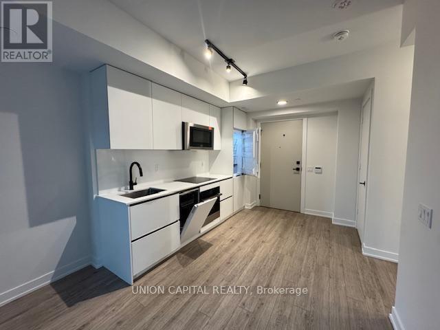 Photo - 327 King St W Unit 1405