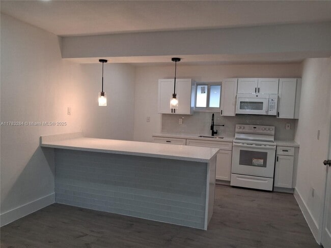 Photo - 2155 SW 72nd Ave Condo Unit 3