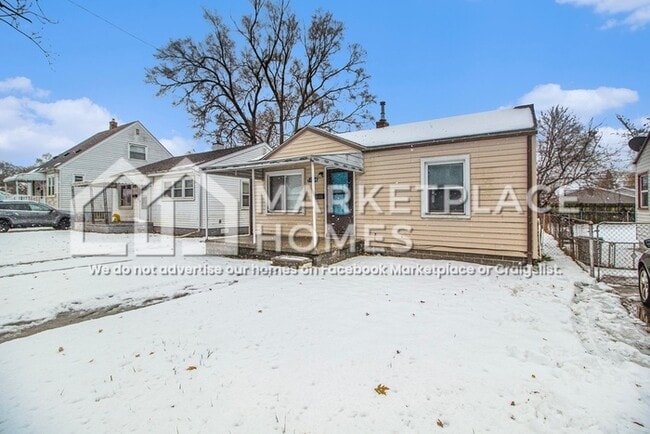 11084 Packard Ave