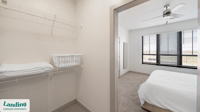 Photo - 5811 Main St Unidad 1-217.1407295