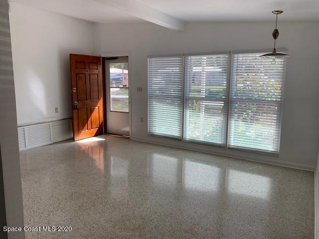 22 Knollwood Dr