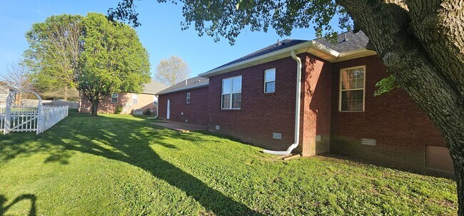 Photo - For Lease Gallatin TN One Level Home off 109