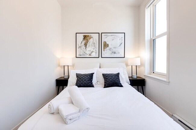 Photo - 4290 Rue Hutchison Unit FL2-ID1254775P