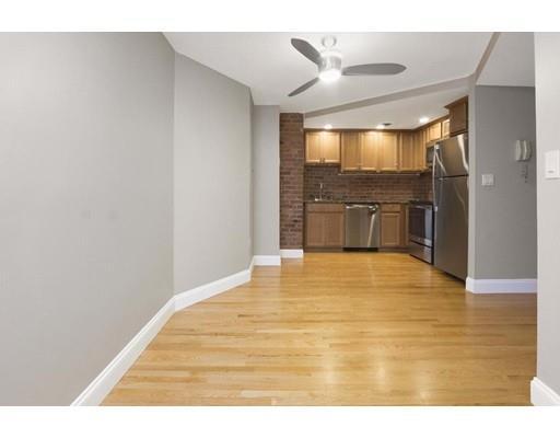 Photo - 95 Gainsborough St Unidad 007