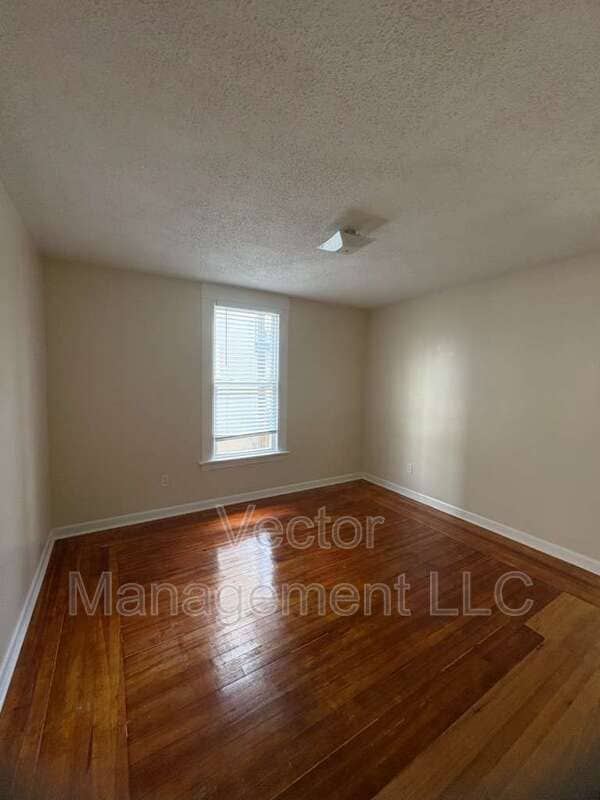 Photo - 1400 Ella T Grasso Blvd