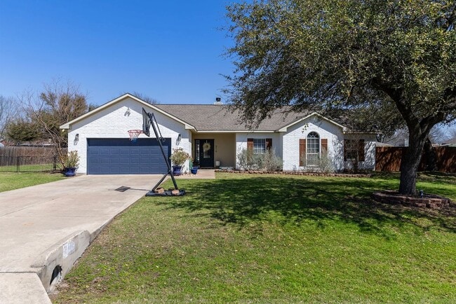 Building Photo - 219 Spotted Fawn Dr Rental