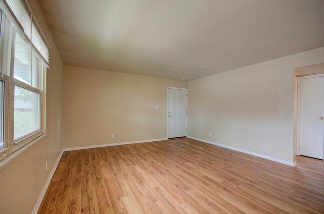 Photo - 1315 Argo Ln Unidad 4