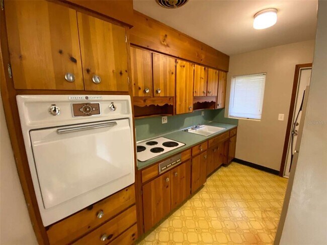 Photo - 1248 Woodland Ave