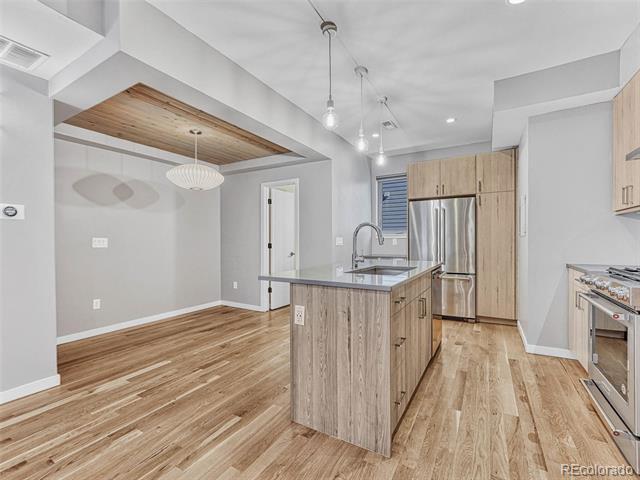 2625 W 25th Ave