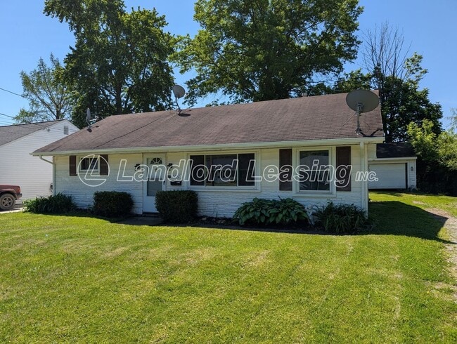 Building Photo - Freshly Updated 3-Bedroom Ranch with 2-Car Garage!