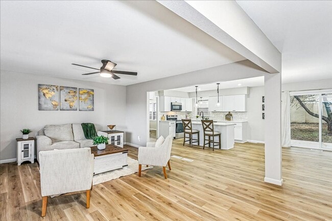 Photo - Beautifully Updated Home on nearly ½ Acre! Available for Rent or Rent to Own!