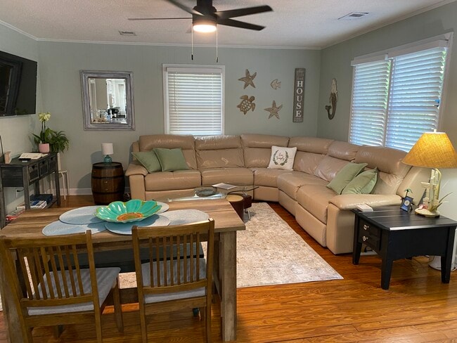 Photo - 1680 Hemingway Dr SW