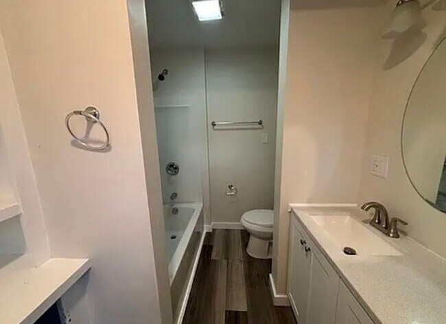 Photo - 24 Christine St Unit 3