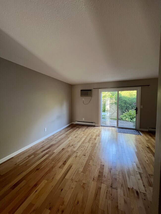Photo - 170 E Hadley Rd Unit 2 bedroom condo