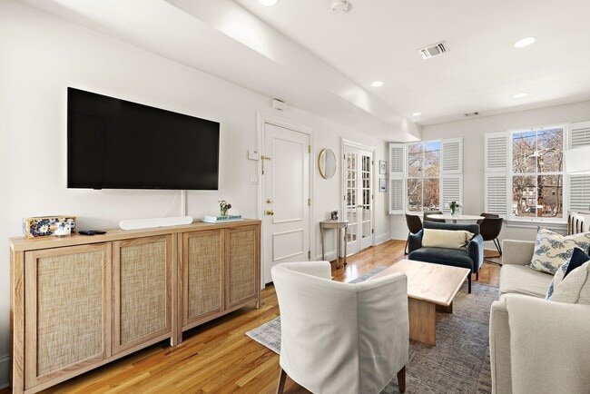 Photo - 259 4th St Unit 2