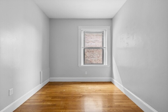Building Photo - 907 Boylston St Unit 32 Rental