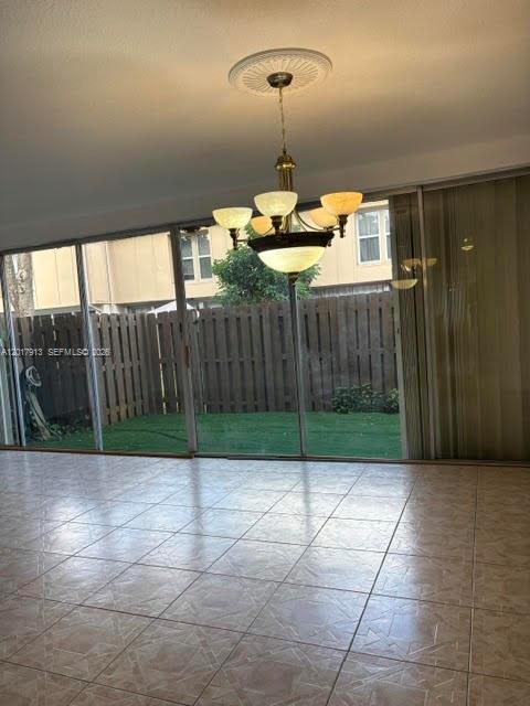 Photo - 835 NW 81st Way Unidad 5