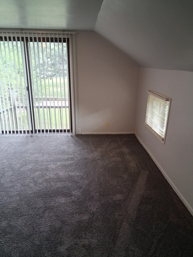 804 Ferry St Unit 804 1/2 Ferry Street