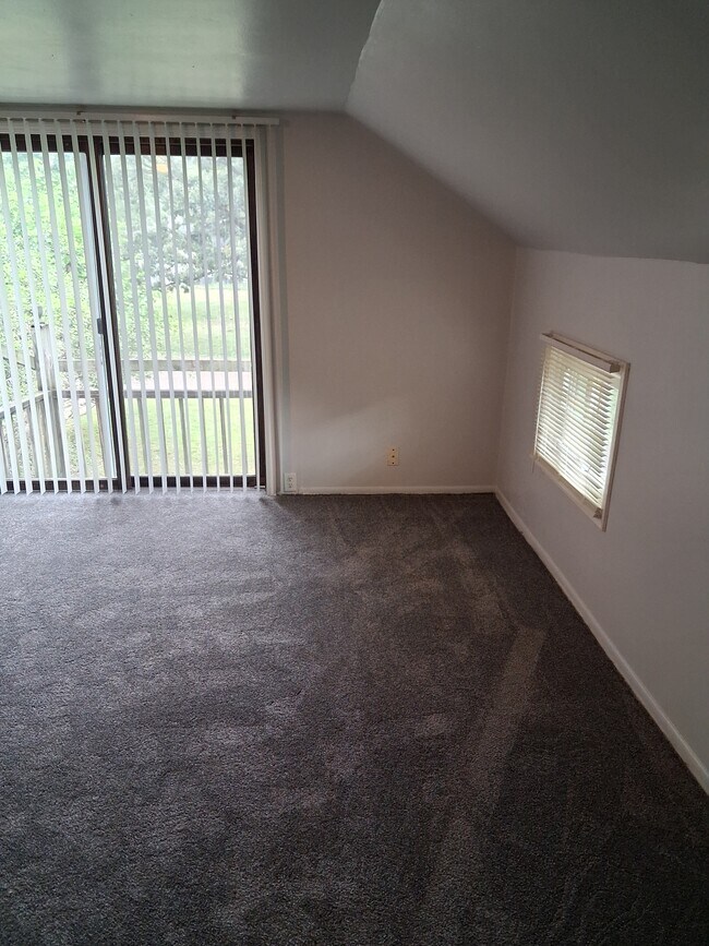 Photo - 804 Ferry St Unit 804 1/2 Ferry Street