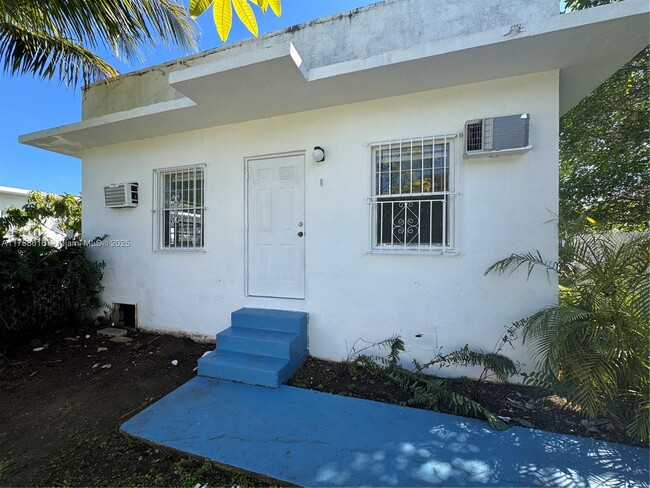 Photo - 601 NW 90th St Apartamento Unidad 8