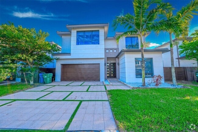 Building Photo - 15976 SW 136th Terrace Rental