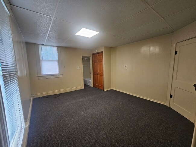 Photo - 2002 Jefferson St Unit Apt # 3
