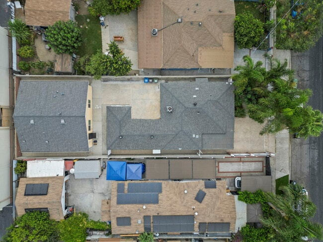 Photo - 18621 Bryant St