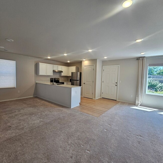 Photo - Move-In Ready 3 Bed, 2.5 Bath Home in Desirable Port Orchard Neighborhood