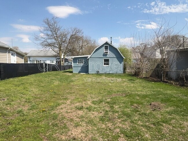 Building Photo - 1824 N Jay St