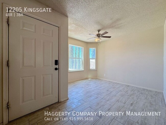 Photo - 12205 Kingsgate-