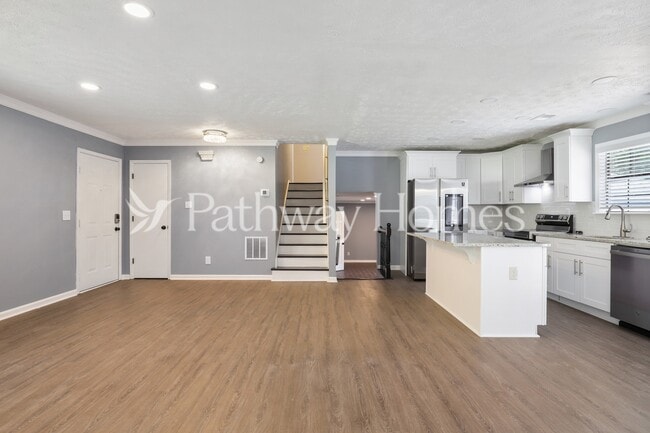Photo - 4254 Southvale Dr