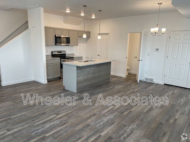 Building Photo - 1045 S 1200 W Rental