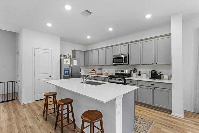 Photo - 4242 Sterling Vw Blvd