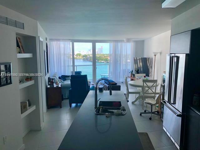 Photo - 9821 E Bay Harbor Dr Unit 703- ML A12091382