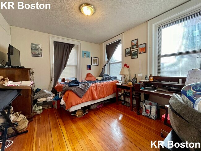 Photo - 604 Columbus Ave Unit 5