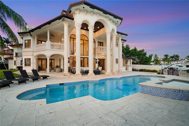 Photo - 3300 NE 171 St