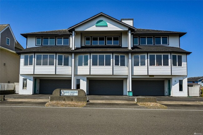 1467 E Ocean Shores Blvd SW