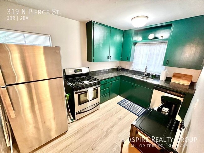 Photo - 319 N Pierce St