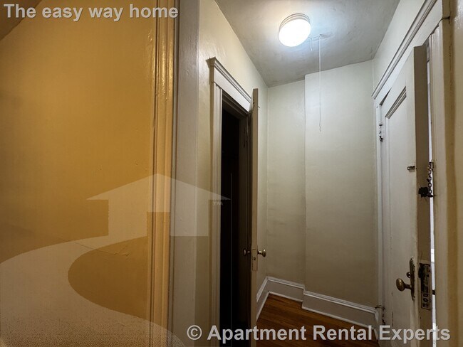 Photo - 6 Agassiz St