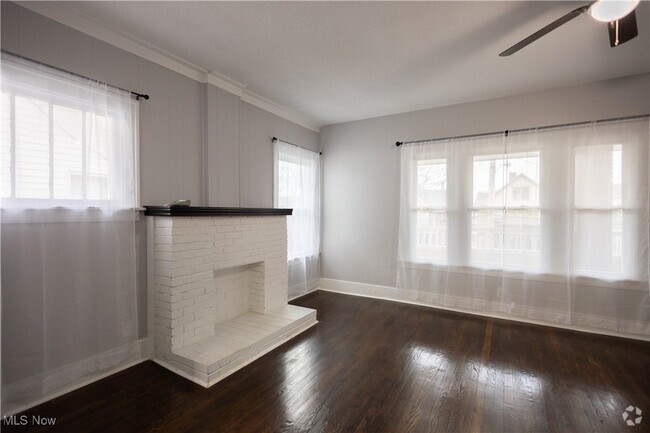 Building Photo - 1235 18th St NW Rental