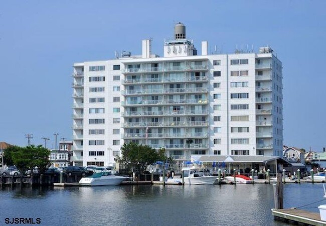 Building Photo - 6101 Monmouth Ave Unit 702-706 Rental