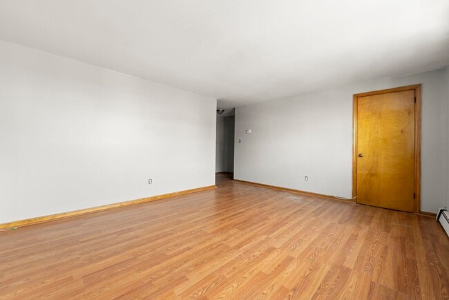 Photo - 336 Princeton Ave