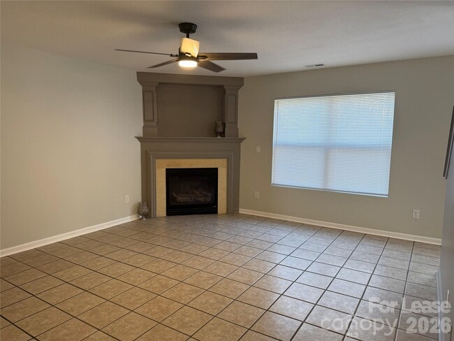 Photo - 7021 Sunman Rd