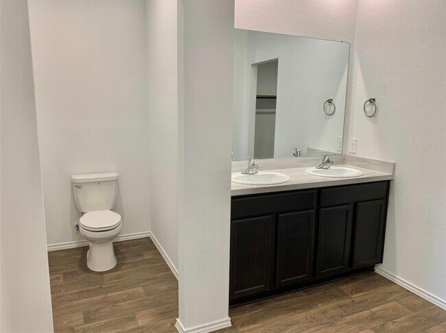 Photo - 21310 Riverdew Dr