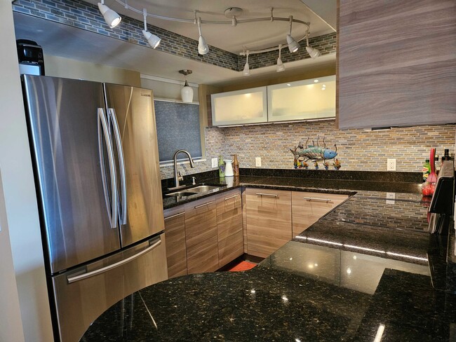 Photo - 404 S Beach St Unidad 1002