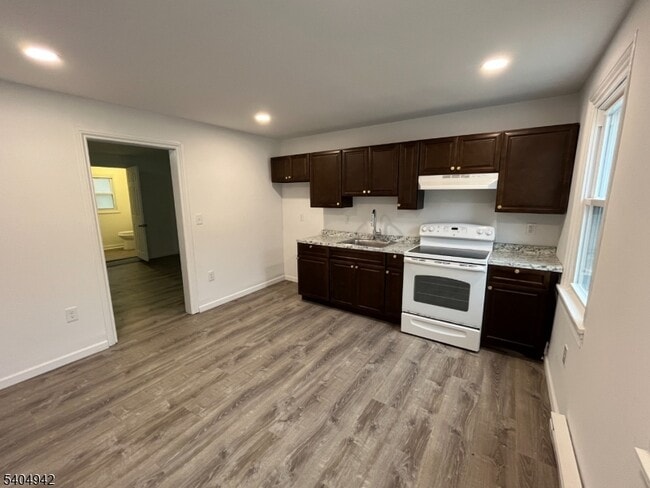 Photo - 9 Randall St